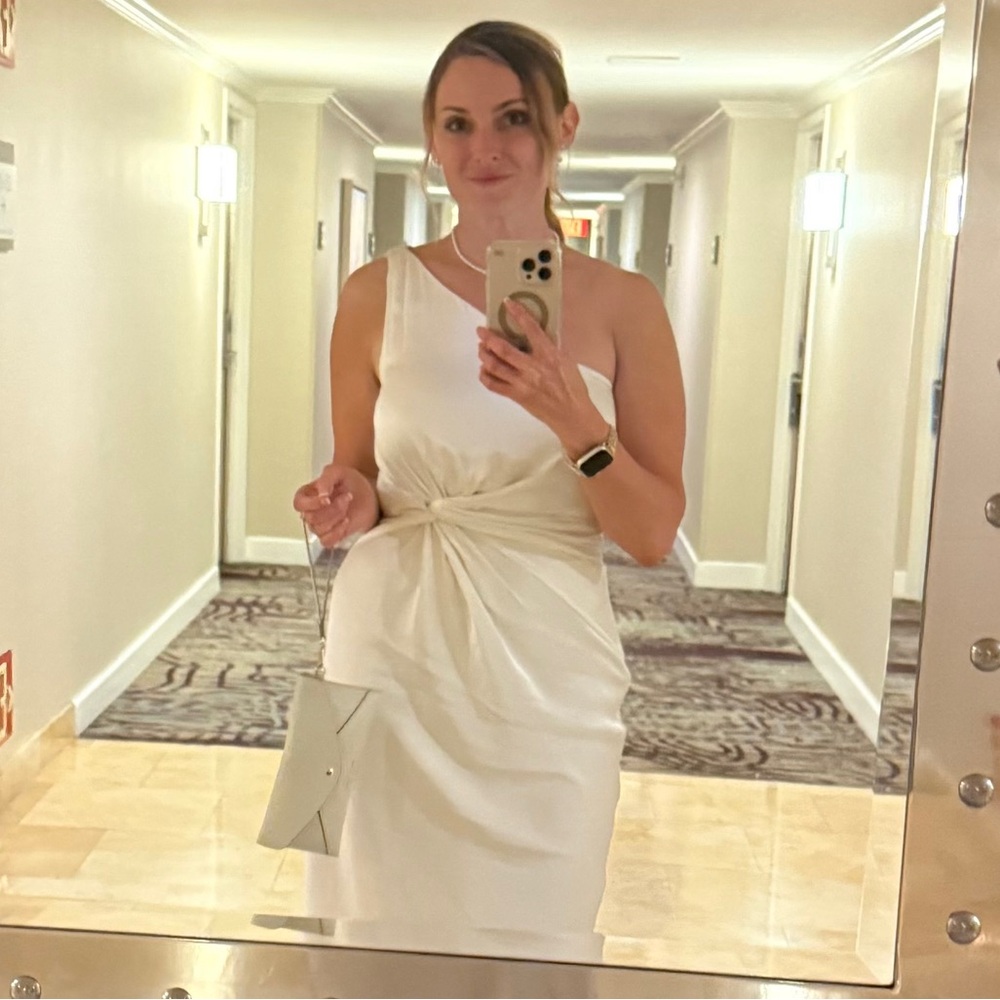 Abercrombie & Fitch White Ruched Mermaid Gown